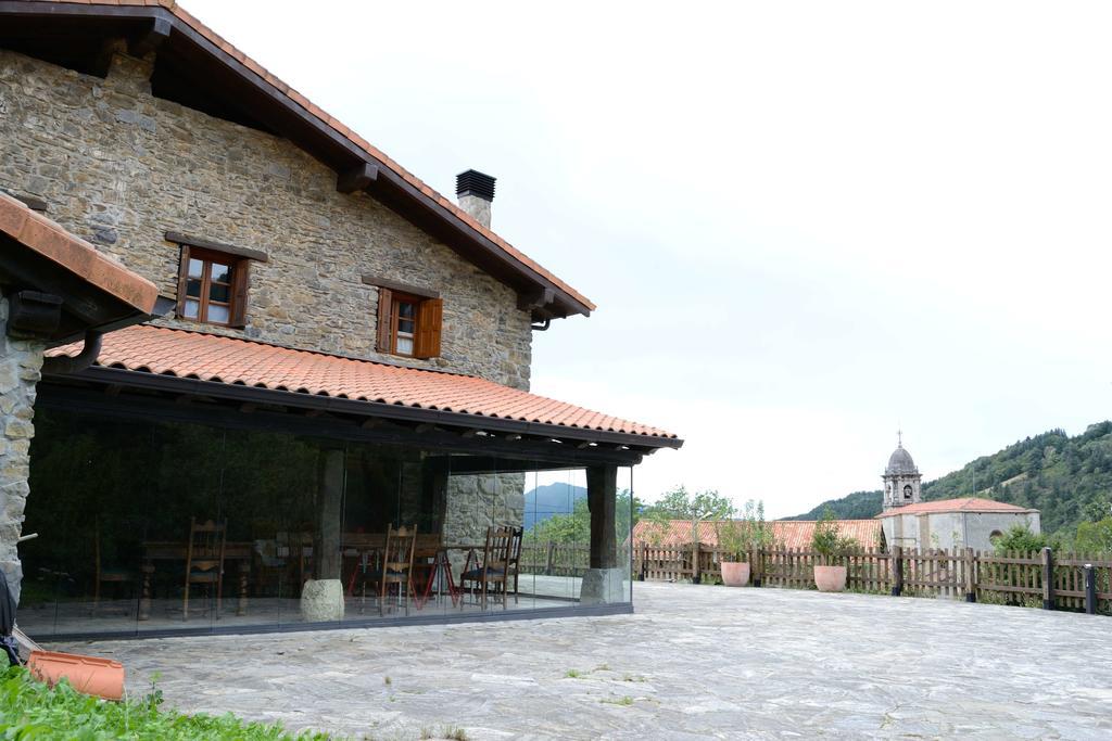 Caserio Gaztelu Esterno foto